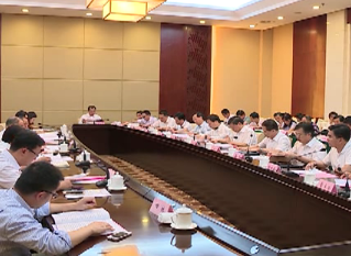 王乐泉调研座谈广西法学会工作